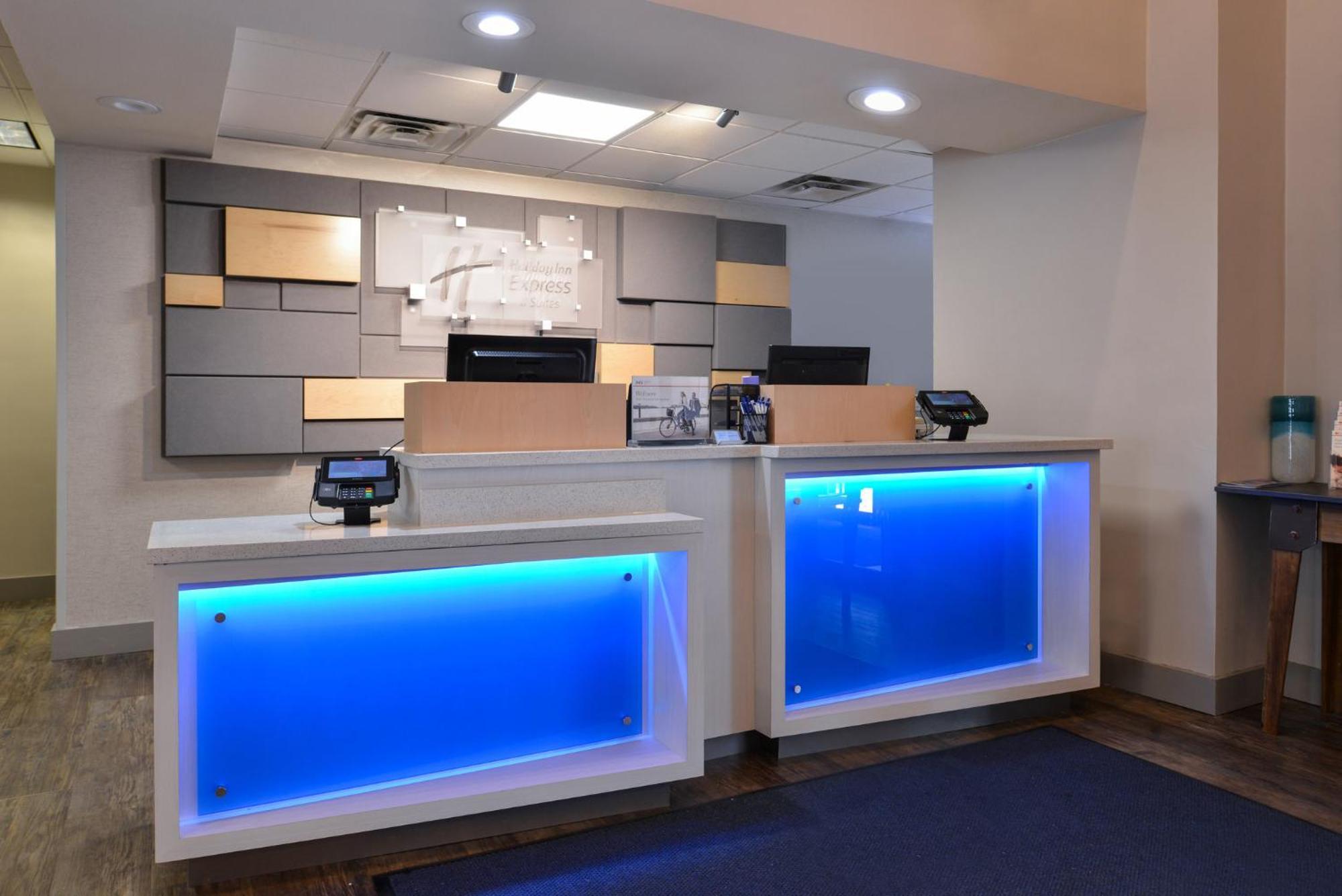 Holiday Inn Express & Suites Austin North Central By Ihg Экстерьер фото