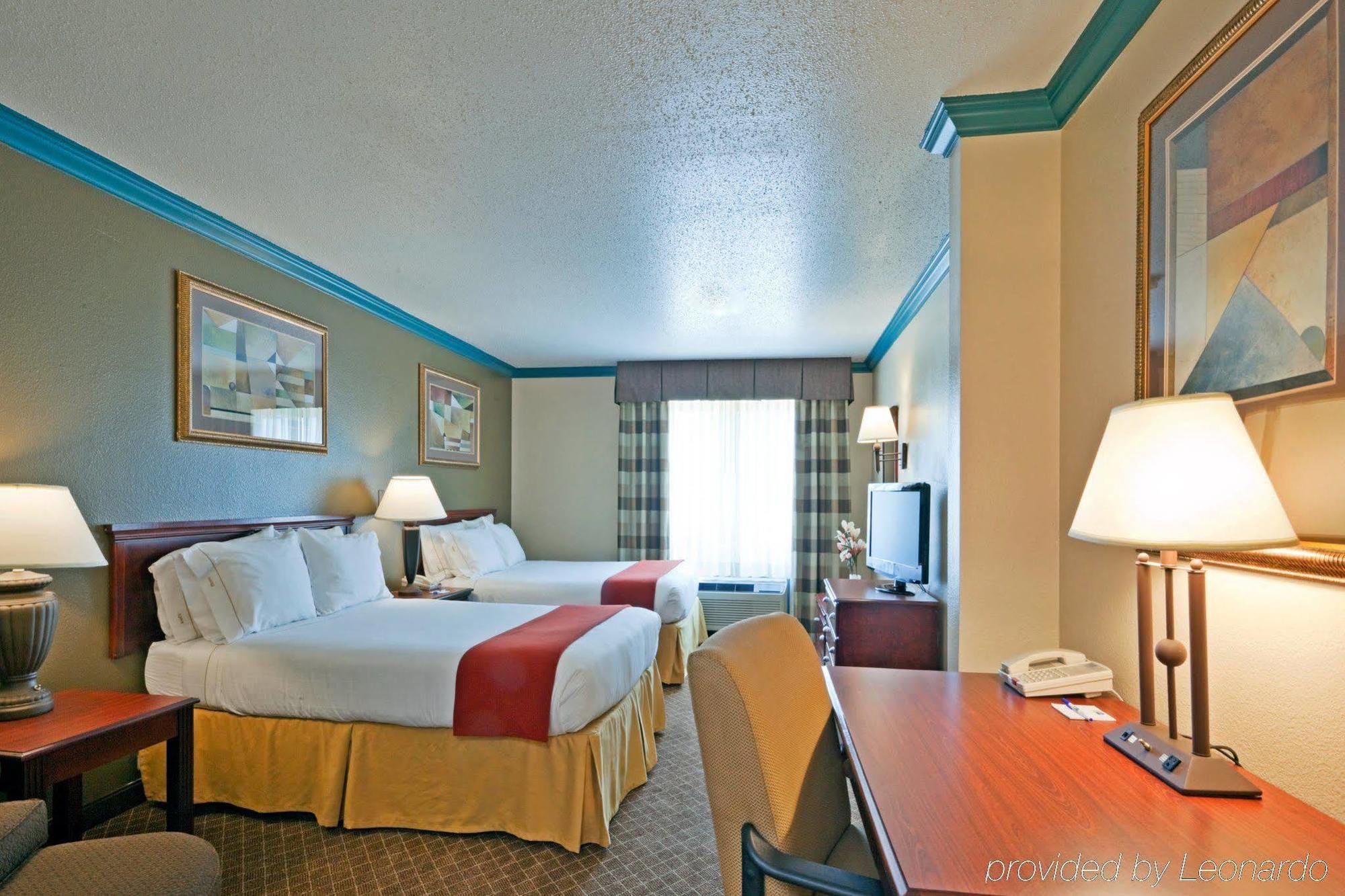 Holiday Inn Express & Suites Austin North Central By Ihg Экстерьер фото